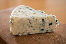 「チーズは最強のアンチエイジング食品」　実はダイエット食材で認知症予防効果も