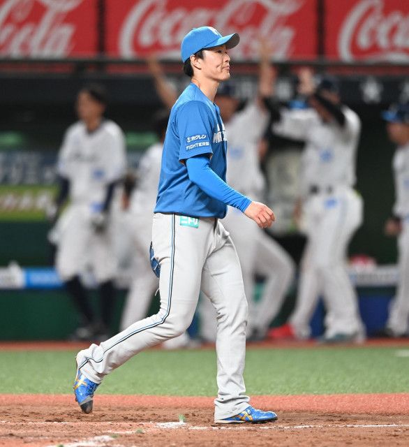 日本ハムが逆転負け　逃げ切り失敗　八回に河野、玉井で２失点　万波１４号先制ソロ、水谷の５号勝ち越しソロ不発