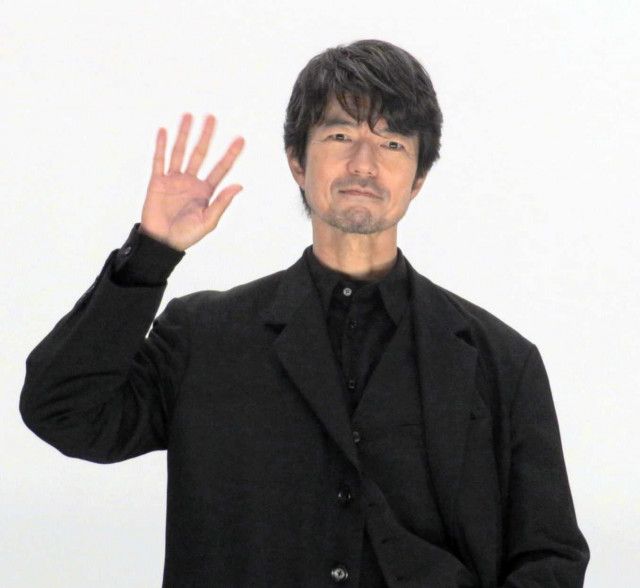 仲村トオル　中山美穂さんとの思い出振り返る「１５歳にしては大人びていた」　自身のデビュー作「ビー・バップ−」で共演