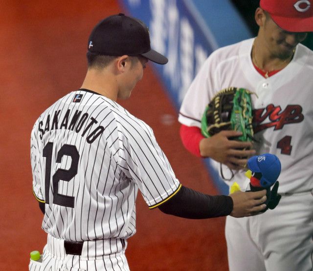 阪神・坂本がつば九郎をベンチに置いた理由　球宴第２戦目、ＳＮＳ中心に話題沸騰