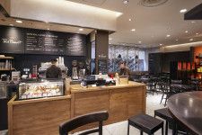 スイーツ好き兼コーヒー好きなら渋谷ヒカリエの「LE CHOCOLAT DE H / Paul Bassett」へ。
