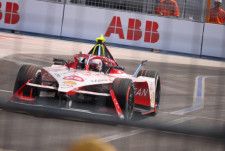 フォーミュラE東京E-Prix 2025開催！　第8戦行ってきた！　第9戦地上波放映今夜16時〜！