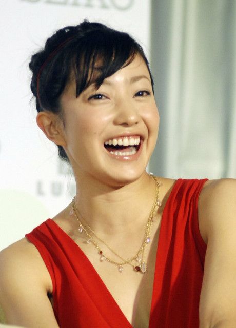 結婚10年超「菅野美穂」が映画主演で夫も「VIVANT」続編決定　なぜ2人は“最強夫婦”であり続けられるのか