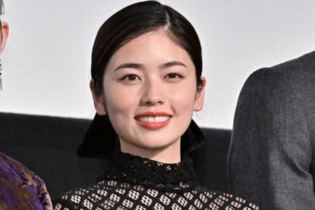 「えー！こんな違うの」小芝風花の変貌ぶりにネット騒然　清楚からガラリ「これは衝撃のギャル姿」