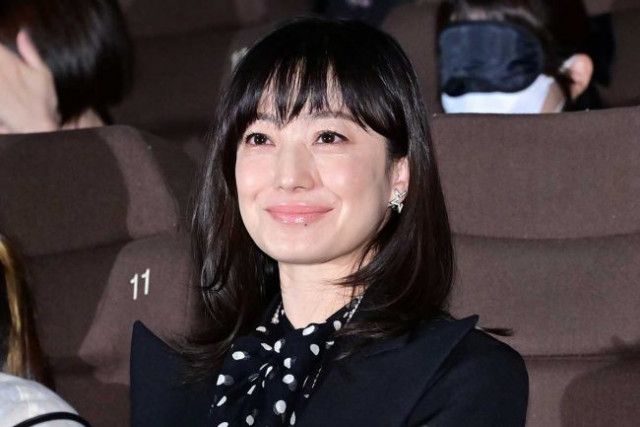 サプライズ登場に観客ビックリ　菅野美穂、「『怖すぎワロタ』みたいな」発言で笑い誘う