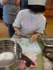 和菓子を作ってみよう！〜東吾野の自然や季節を和菓子で作る体験〜（10月）