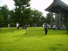 石橋記念公園健康づくりイベント「太極拳教室」（12月）