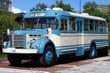 福山自動車時計博物館のボンネットバス・日野BH15(1961年式)