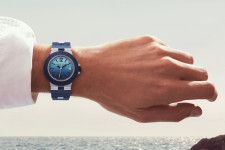 ブルガリの腕時計「ブルガリ アルミニウム」新作、“地中海”着想の限定モデルなど3種