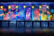 東京タワー×ネイキッドの夜景イベント、“アジサイや花火”を映す夏限定マッピングショー