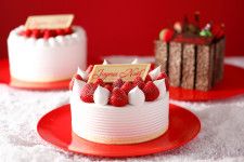 ホテルニューオータニのクリスマス2023、あまおう苺とメロンの欲張りケーキ＆“究極”のショートケーキ