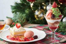 アフタヌーンティー・ティールーム、苺のパフェやショートケーキなどクリスマス限定スイーツ＆ドリンク