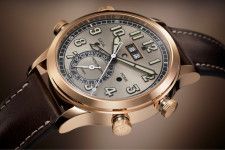 パテック フィリップ“2つの時刻表示”腕時計「アラーム・トラベルタイム」2トーンの24年新作