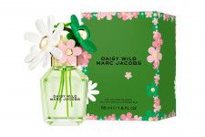 マーク ジェイコブス「デイジー」24年夏香水、“野花のブーケ”着想のグリーンフルーティフローラル
