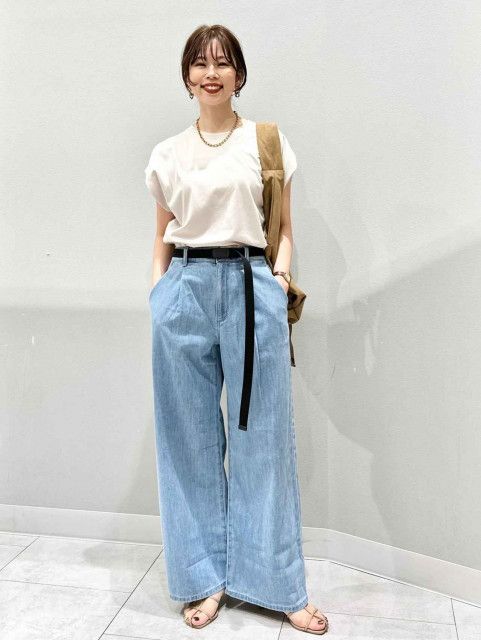 夏の“デニム”はどう着る？【GU】40・50代が即マネしたい♡「垢抜けコーデ」