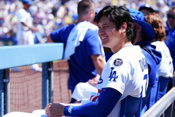 サヨナラ直後…大谷翔平と指揮官が「楽しそう」　何気ない行動に滲む2人の“関係性”