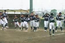 中学部南ブロック2回戦、狛江ボーイズが大田水門ボーイズにサヨナラ勝ち【写真：日本少年野球連盟提供】