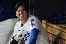 大谷翔平、背番号42で登場 「B」帽子着用…ジャッキー