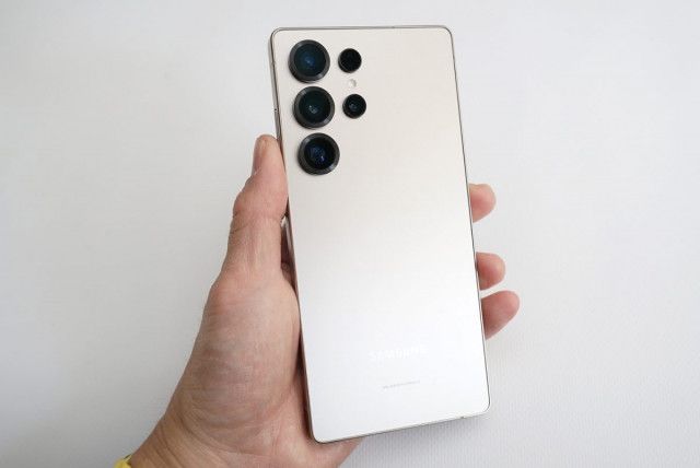 約20万円のサムスン最新スマホ「Galaxy S25 Ultra」。1ヶ月かけてAI、カメラ、Sペン、便利機能をみっちりレビュー