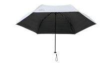 遮光率99.99%だから涼しい！ テントの遮光技術を応用したロゴス「ソーラーブロック日傘」