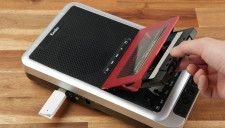 思い出のカセットがよみがえる！ カセットテープをデジタル化する変換プレーヤー