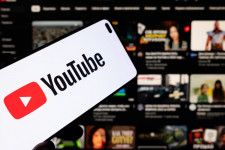 YouTubeが「2人用Premium」をテスト中。家族プランより安い!