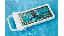 水中撮影もOK! セミハードタイプのカラビナ付き防水スマホケース