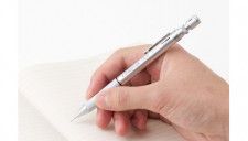 芯の出る量を自分好みに調整できるシャープペン「ステッドラー REG(レグ)」が6月下旬より販売再開