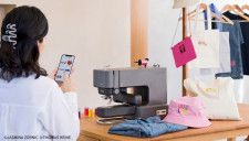 スマホ連携だから簡単操作！ ブラザーの家庭用刺しゅう専用機「SKiTCH PP1」