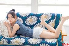 HKT48最上奈那華、ショートパンツですらり美脚披露【独占カット】