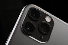 iPhone 16 Proはメインカメラの画質がアップ？ 大型センサー搭載の噂
