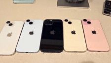 今度は「iPhone 15」ダミーの動画が登場！ 気になる色はどんな感じ？