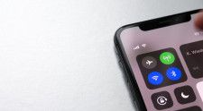 一部のiPhoneがWi-Fiに繋がりにくい／異常に遅いバグ、次期iOS 17.2で解決の見通し！ アップルが回答