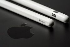 ぎゅうっと押すと何かが起きる！ 第3世代「Apple Pencil」の噂の新機能とは？