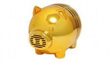 蚊を払い、金運を呼ぶとされる「金の豚」。電源不要のオーパーツである #AmazonスマイルSALE