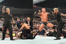 【WWE】シコア&タマとオーエンズが乱闘 オートンがオーエンズ加勢で5・4『バックラッシュ』でのタッグ対決が決定
