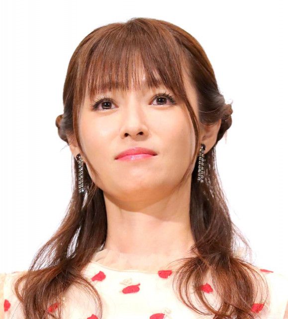 「久々に見た」深田恭子にネット二度見「似た人かと思ったら」「一気に…」「待ってまじで」「驚いた」