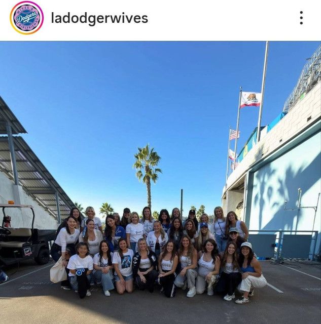 ポニーテールの真美子さんが激カワ!よく見ると「旦那様…」ファン二度見「愛情感じます」「綺麗すぎ」