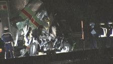 松江道でトラック衝突　２人死亡　広島・庄原市