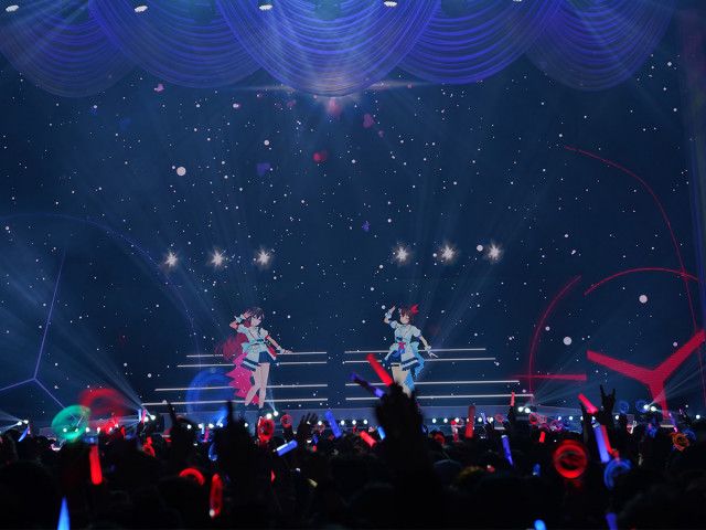 ホロライブ所属・ときのそら& AZKiがメジャーデビューを飾ったSorAZ Major Debut Live「First Gravity」
