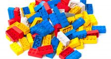 灘校LEGO同好会、本格的すぎる作品を生み出してしまう「レゴ公式から制作依頼くるレベル」と反響