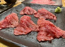 【浅草橋】黒毛和牛や鮮度抜群のホルモン・レバーなどを1枚ずつ楽しめる「焼肉とどろき」で絶品お肉をたらふく堪能