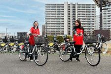 「HELLO CYCLING」の事業パートナーとして浦和レッズがオリジナル自転車「レッズサイクル」を導入