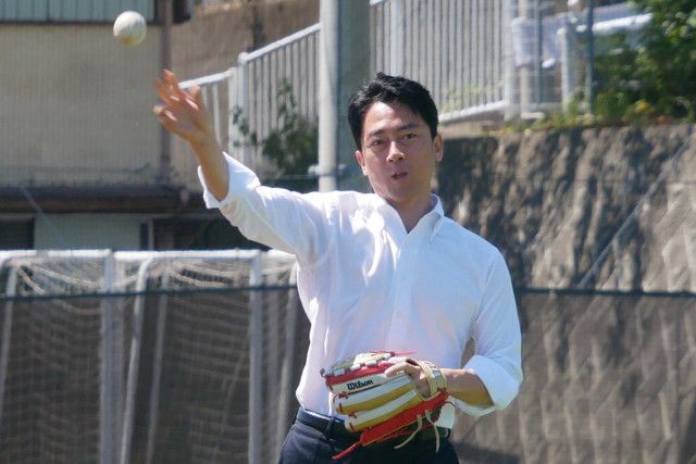 「誰も一緒に食事したいと思わない」小泉進次郎氏　次の総理候補1位だが…政界関係者が語る「弱点」