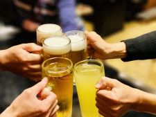 昭和歌謡からひもとく日本の飲酒文化とは？（画像はイメージです）