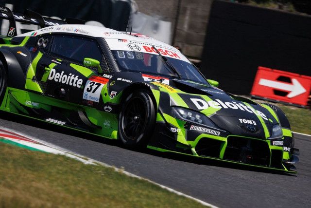GT500は37号車スープラがポール・トゥ・ウイン！ GT300はアストン独走｜スーパーGT第3戦鈴鹿：決勝順位速報(motorsport.com  日本版) - goo ニュース