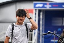 アルファタウリF1代表、2023年の角田裕毅は「常にチームメイトより速かった」来季契約獲得の要因に