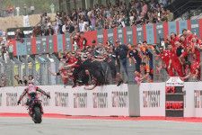 【MotoGP】ポルトガルGPの勝利は「アメイジング！」　ルーキー時代の転倒負傷もよぎりマルティン感無量