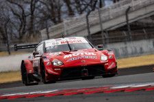 23号車NISMO ZのスーパーGT開幕戦は日産最上位5位。千代勝正も