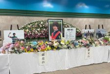 JRA競馬場で藤岡康太騎手に黙祷…献花台、記帳台を設置